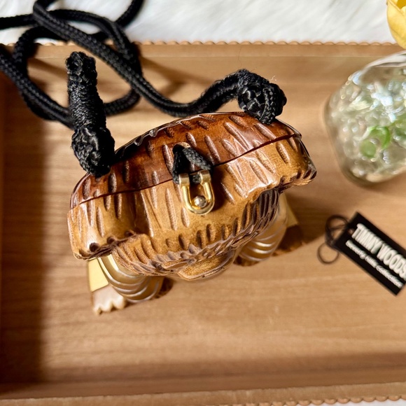 Carved Wood Timmy Woods Beverly Hills Collection Vintage Timmy